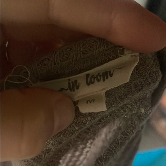 In Loom Gray Waffled Knit Open Back Sweater - Picture 5 of 5